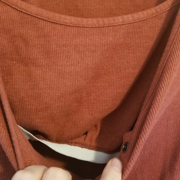 Dark Orange maternity BF sweater shirt by Old Navy - Picture 2 of 3